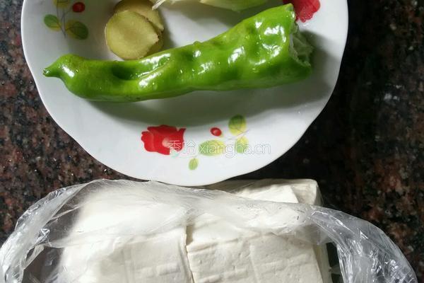 麻辣豆腐的做法图解1