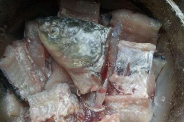 糖醋草鱼鱼的做法图解3