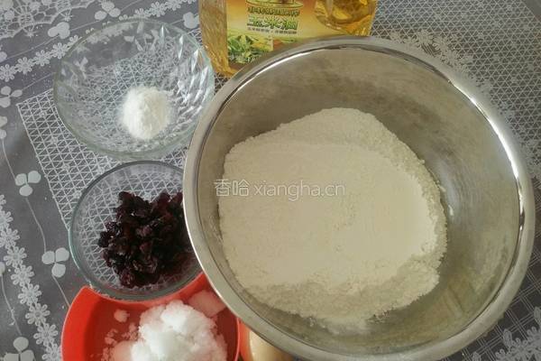 蔓越莓桃酥的做法图解1
