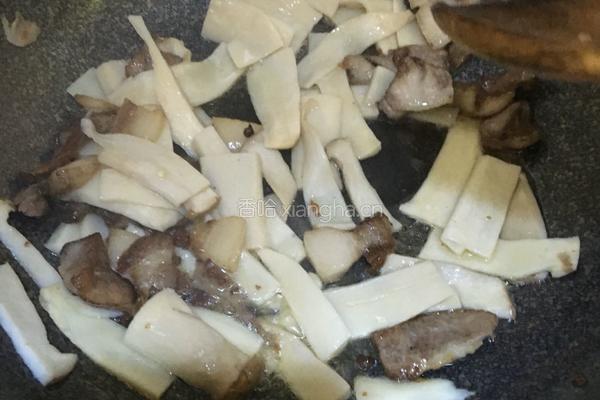 杏鲍菇炒肉的做法图解6