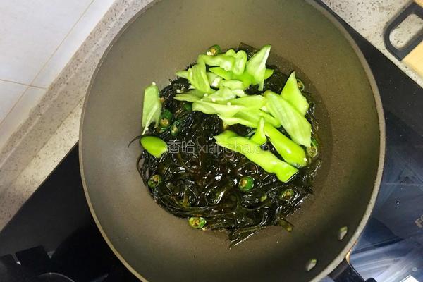 辣炒海带丝的做法图解3