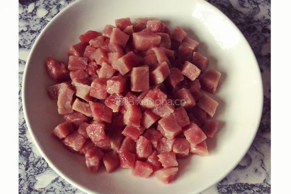 咖喱牛肉的做法图解1