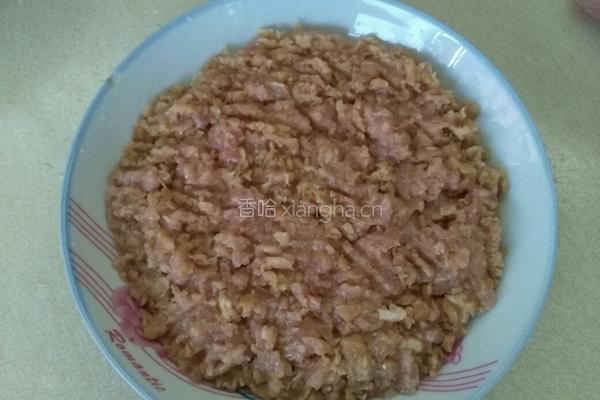 罗卜干蒸肉饼的做法图解4