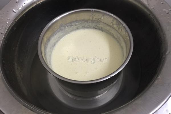 红豆抹茶慕斯的做法图解1