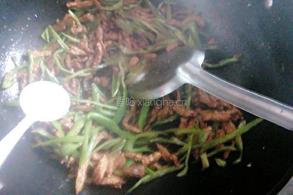 尖椒炒肉丝的做法图解8