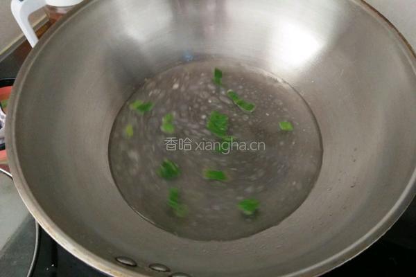 猪肉虾丸龙须面的做法图解6