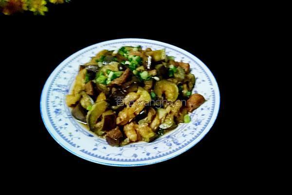  猪肉烧茄子的做法图解11