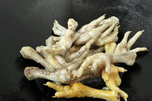 豆豉凤爪的做法图解3