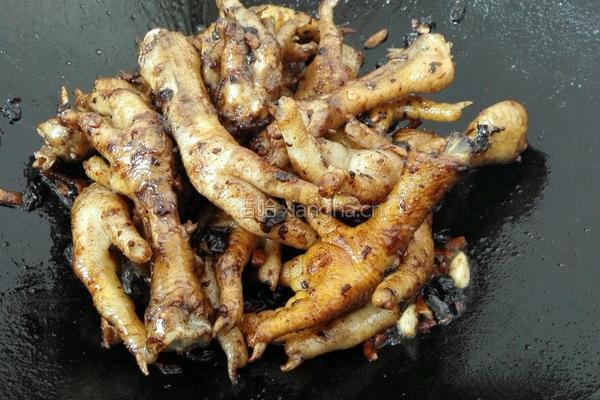 豆豉凤爪的做法图解4