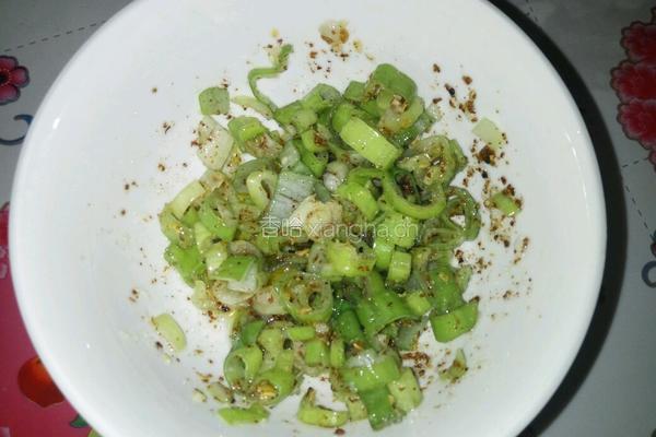 芝香葱油饼的做法图解2