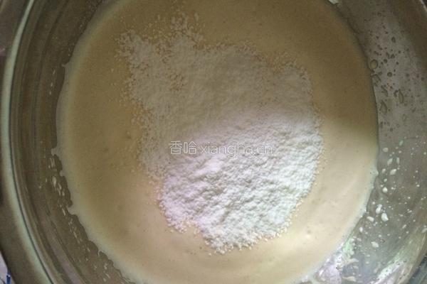 蜂蜜葡萄干小蛋糕的做法图解3