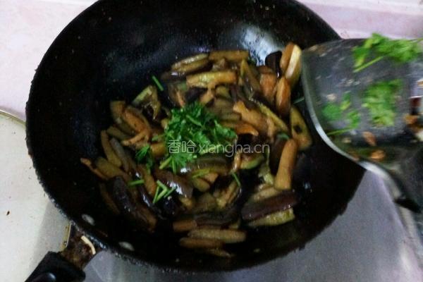 清炒茄条的做法图解5