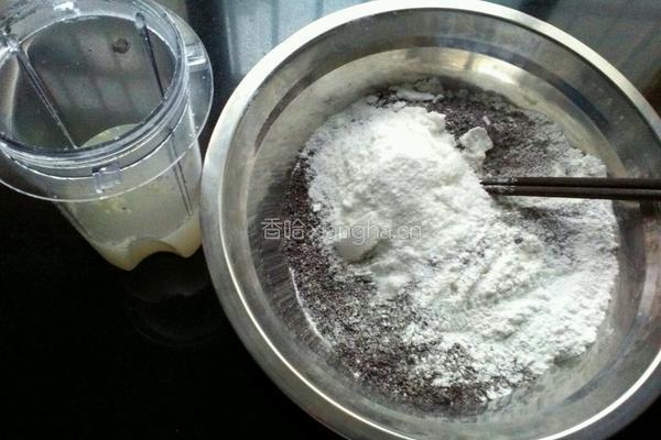 黑米发糕的做法图解2