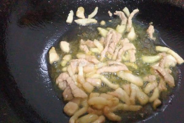 肉丝粉丝小白菜的做法图解3