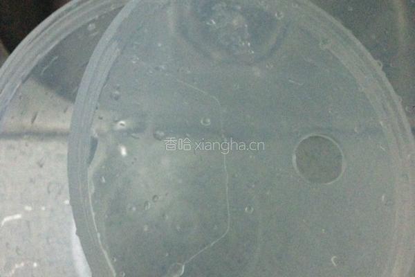 酸奶的做法图解1