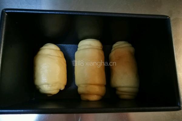 松软蛋奶土司的做法图解13