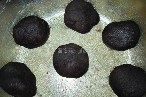 金黄红豆沙月饼的做法图解5