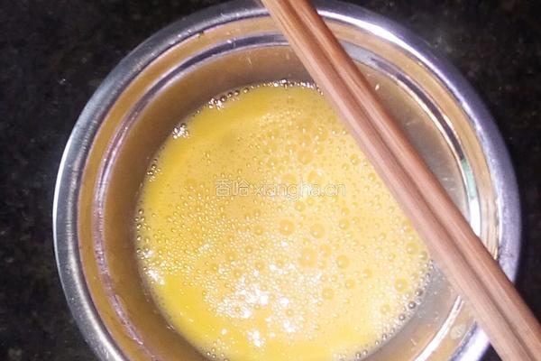 芝麻鸡蛋饼的做法图解3