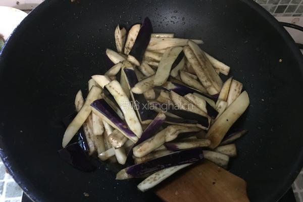 茄子肉沫的做法图解7