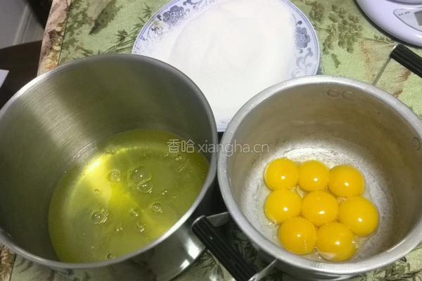 方模蛋糕10寸的做法图解1