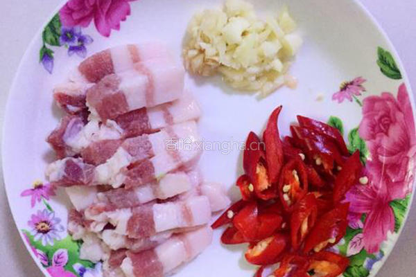 豆角烧肉的做法图解2