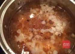 桃胶雪莲子牛奶羹的做法图解5