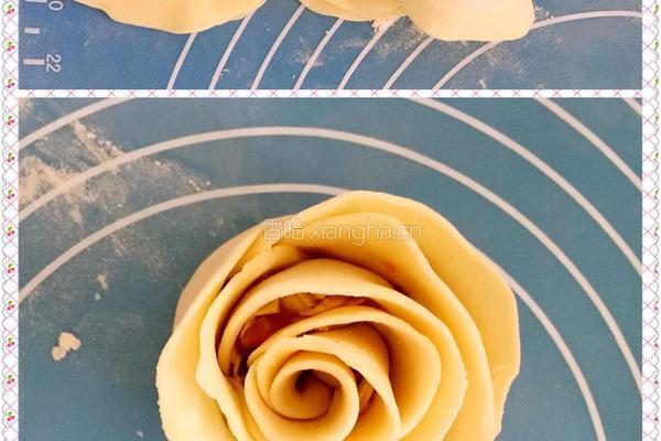 玫瑰花煎饺的做法图解9