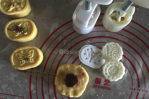 玉米面饼的做法图解4