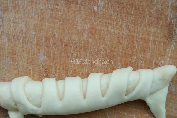 枣泥花环面包的做法图解10