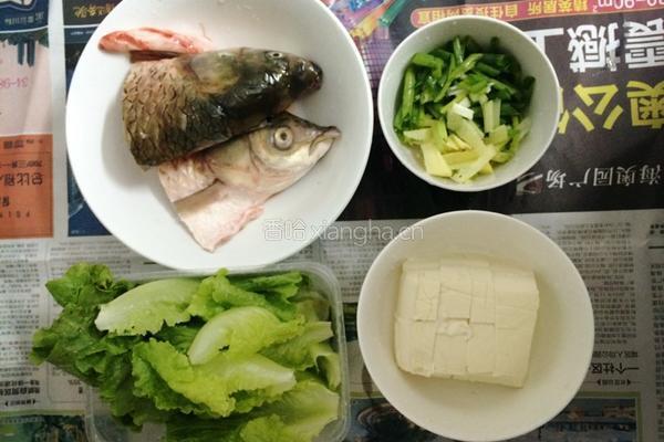 草鱼头豆腐汤的做法图解1