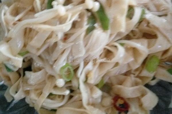 凉拌豆皮金针菇的做法图解8