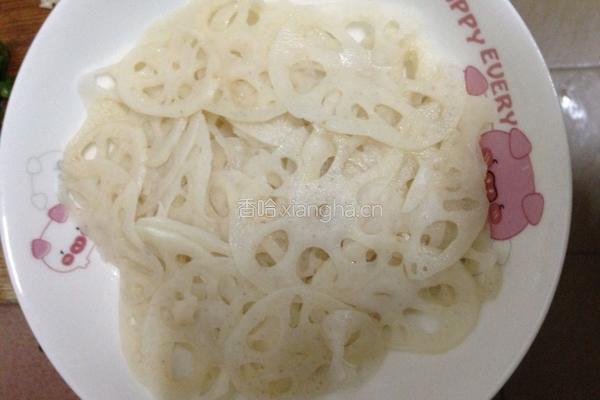 凉拌酸辣藕片的做法图解6