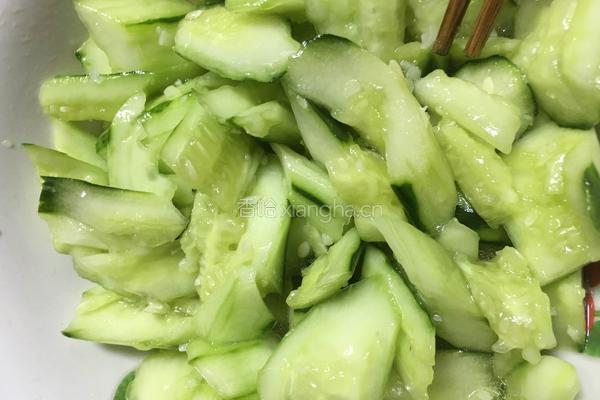 蒜泥拍黄瓜的做法图解13
