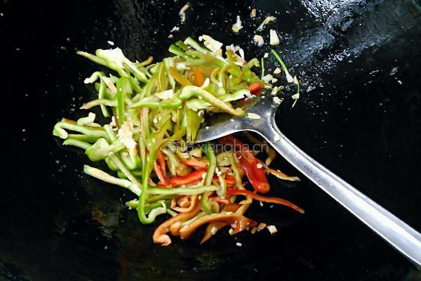 黄瓜炒肉的做法图解8