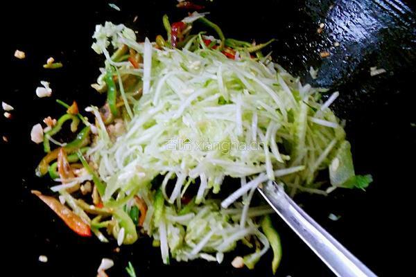 黄瓜炒肉的做法图解10