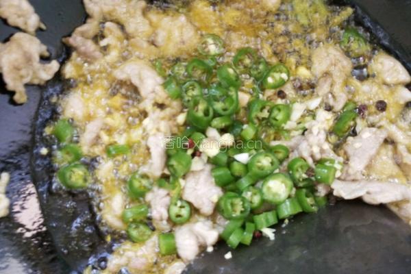 山药炒肉的做法图解7
