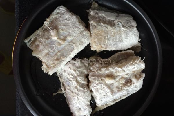 香煎带鱼的做法图解4