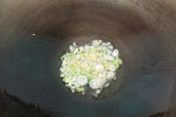 毛豆炒鸡丁的做法图解6