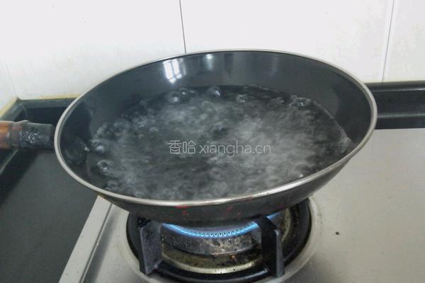 老干妈红油面条的做法图解11
