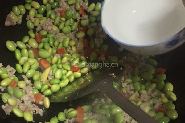 肉末毛豆的做法图解4