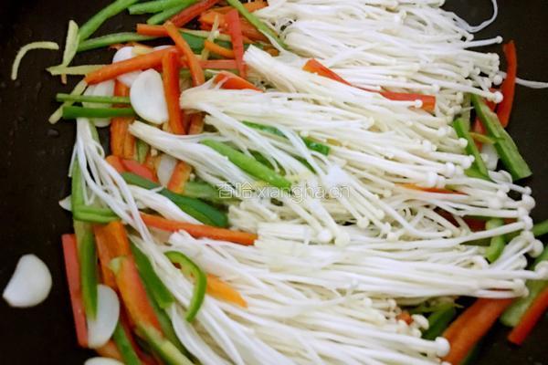 清炒金针菇的做法图解6