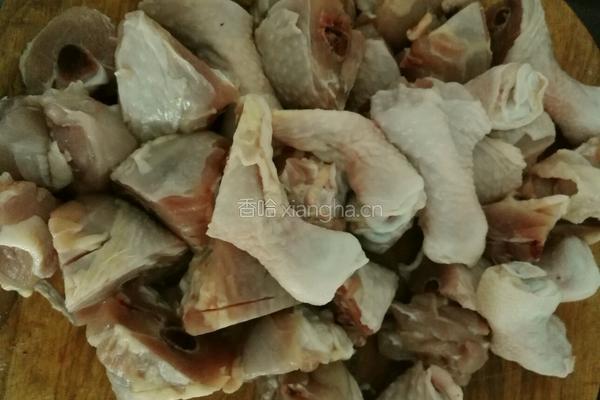 香菇炖鸡腿的做法图解2