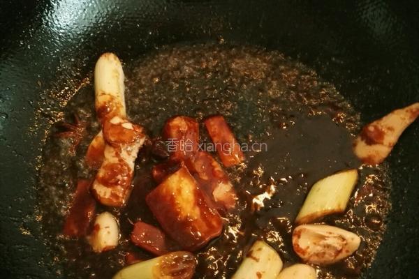 香菇炖鸡腿的做法图解6