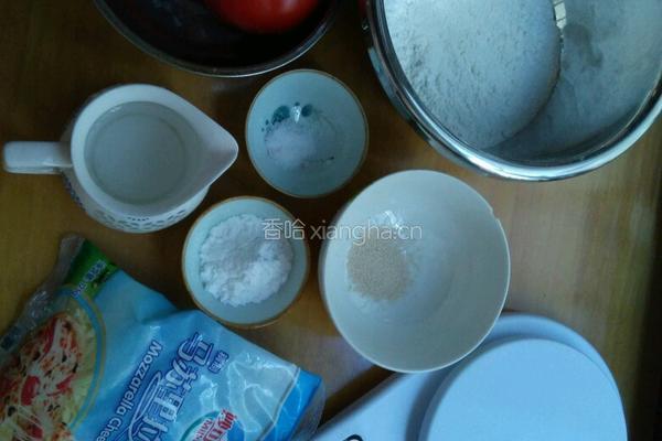 番茄批萨的做法图解1