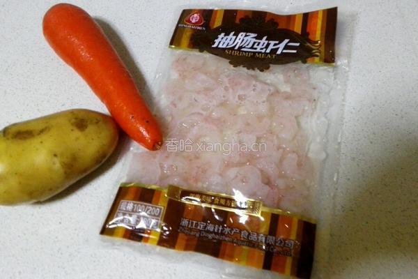 加虾仁的咖喱饭的做法图解1