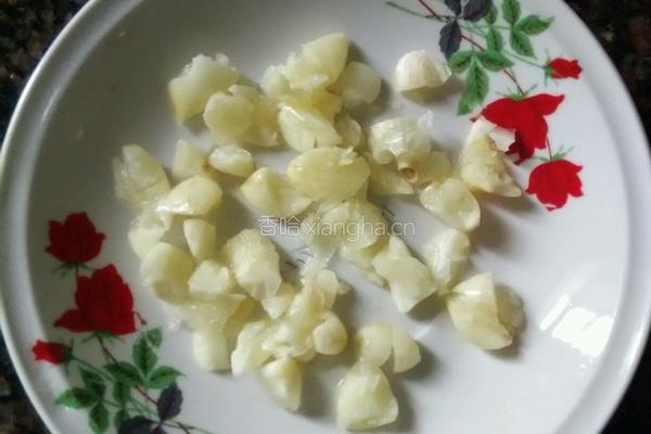 蒜泥拌蒸茄的做法图解4