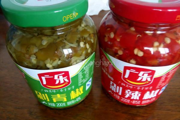 剁椒鱼块的做法图解3