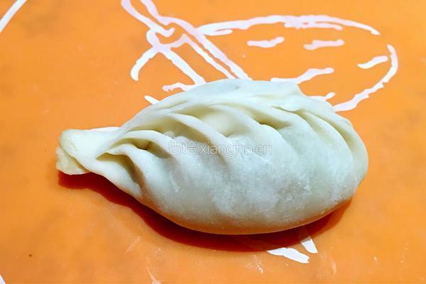 麦穗蒸饺（酸菜青椒鲜肉馅）的做法图解7