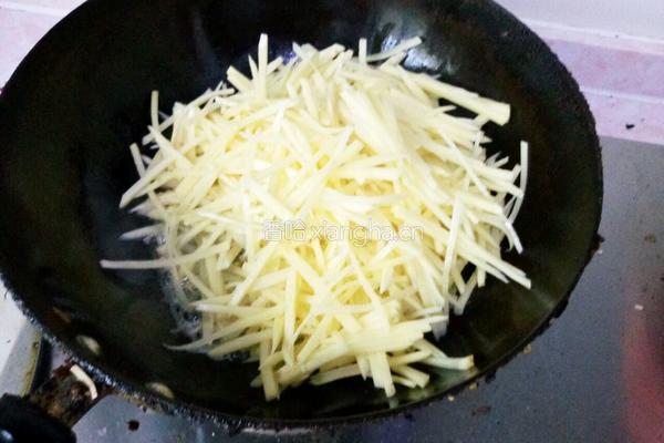 清炒土豆丝（家常版）的做法图解4