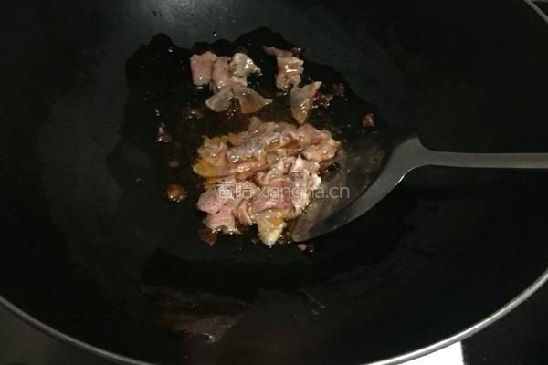 洋葱炒肉的做法图解4